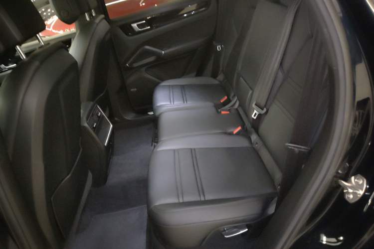 Used Porsche Cayenne E-Hybrid 2019 Cayenne E-Hybrid 2.0T