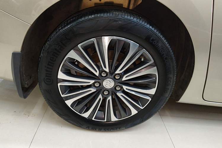 Used Buick GL8 2020 ES Land Cruiser 653T Luxury Model