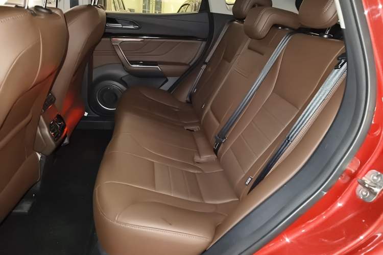 Used Wey VV5 2017 2.0T Ultra-Luxury Version
