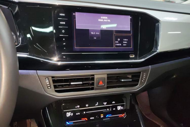 Used Volkswagen Tayron 2022 280TSI Two-Wheel Drive Luxury Smart Connectivity Version
