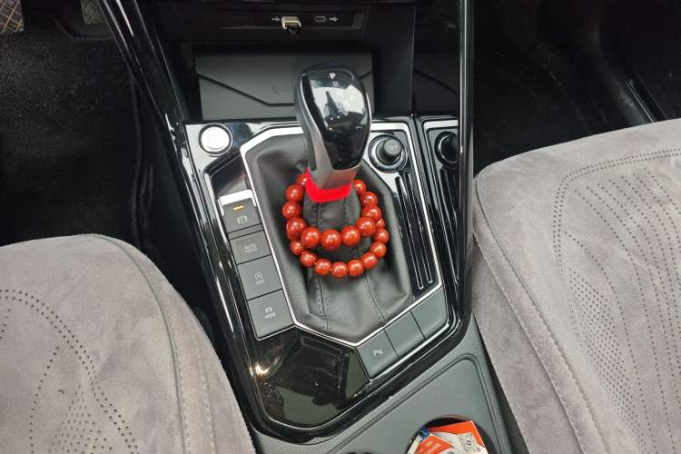 Used Volkswagen Tayron 2024 300TSI Two-Wheel-Drive Luxury Plus Advanced Version
