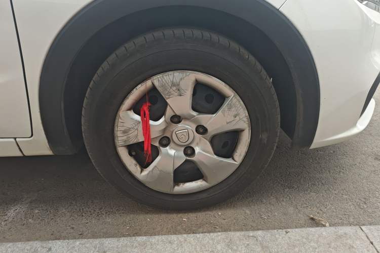 Used Baojun 310 2016 1.2L manual Comfort trim level
