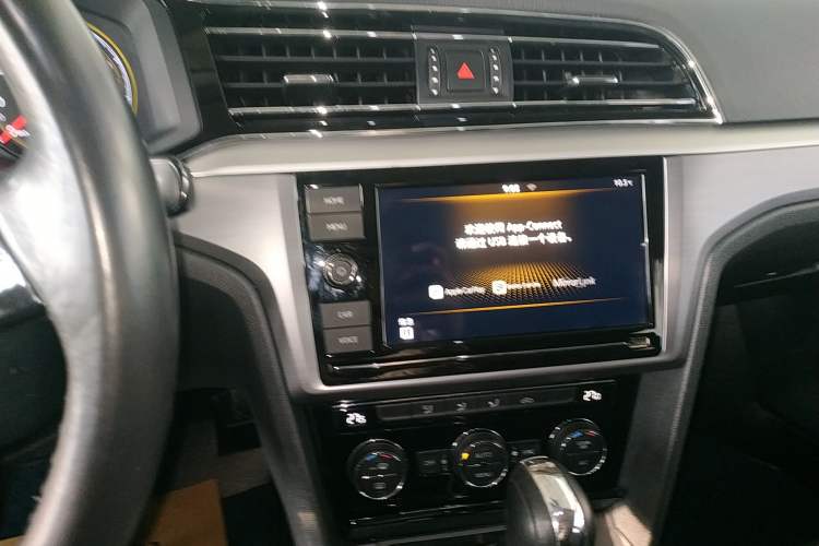 Used Volkswagen Lamando 2021 280TSI DSG Comfort Edition
