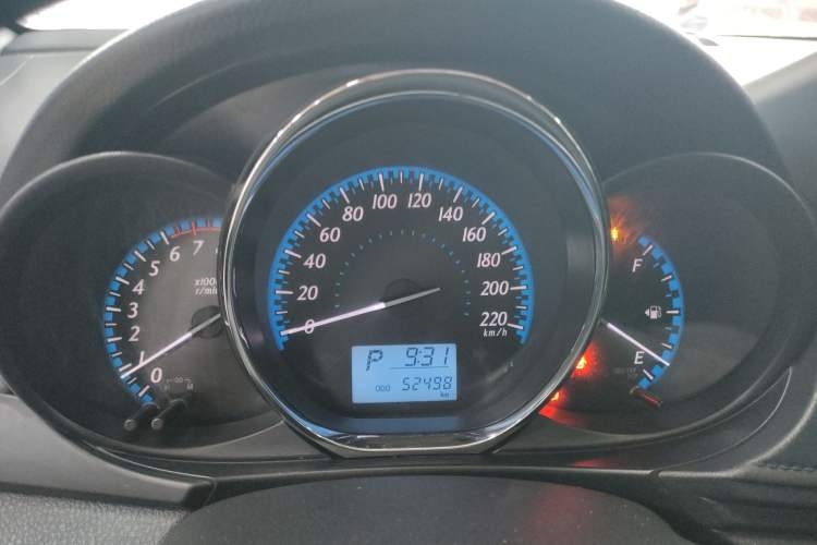 Used Toyota YARiS L 2016 Revised 1.5E CVT Charming Edition