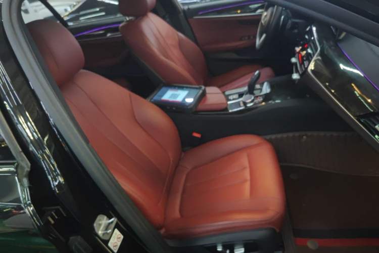 Used BMW 5 Series 2019 530Li Leading Model M Sport Package