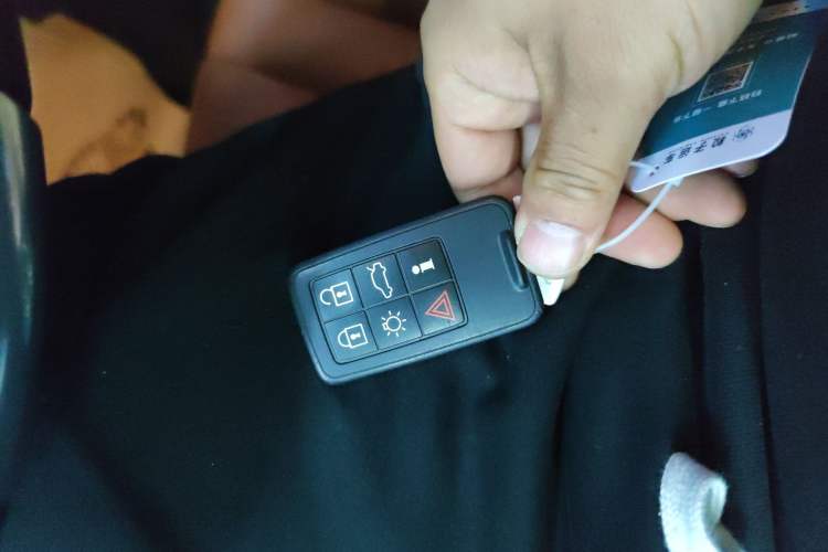 Used Volvo V60 2016 T5 Zhiya Edition