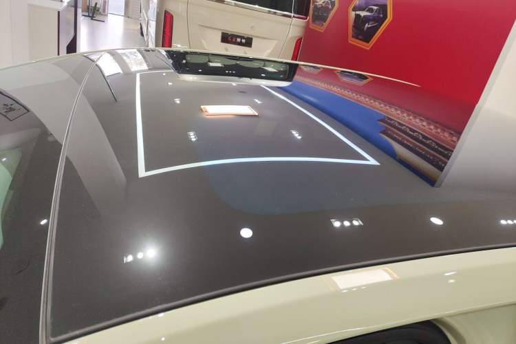 Used Hongqi EH7 2025 600 Smart Selection Edition