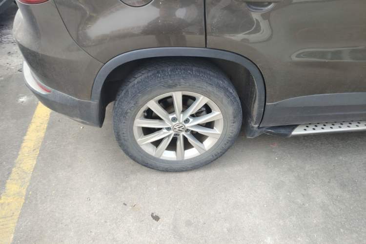 Used Volkswagen Tiguan 2016 280TSI Automatic Two-Wheel-Drive Silk Road Style Edition