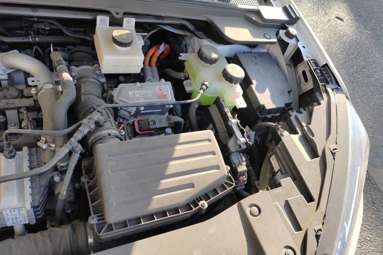 Used Dongfeng Aeolus L7 New Energy 2024 205 Pro
