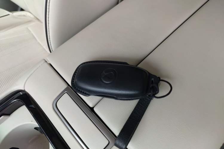 Used Denza D9 2024 DM-i 980 Four-Wheel Drive Prestige Model