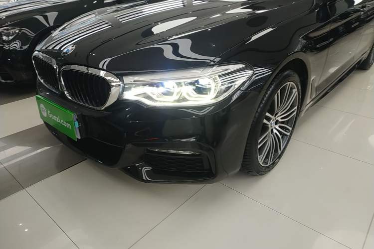 Used BMW 5 Series 2018 Restyled 530Li Luxury Edition M Sport Package
