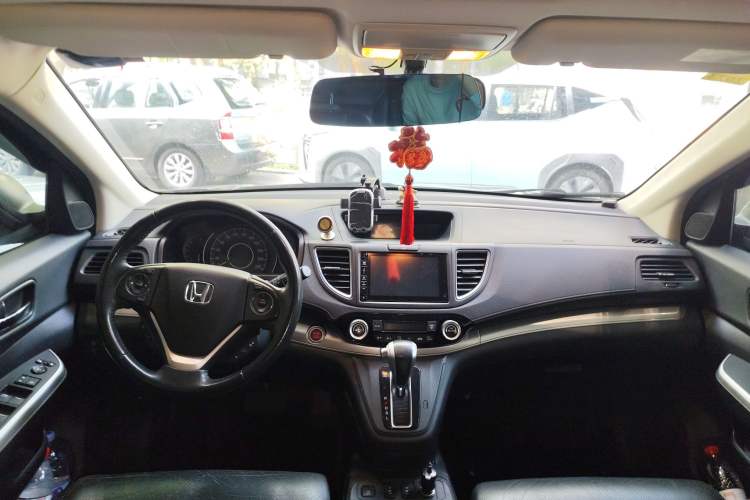 Used Honda CR-V 2015 2.4L two-wheel drive luxury version
