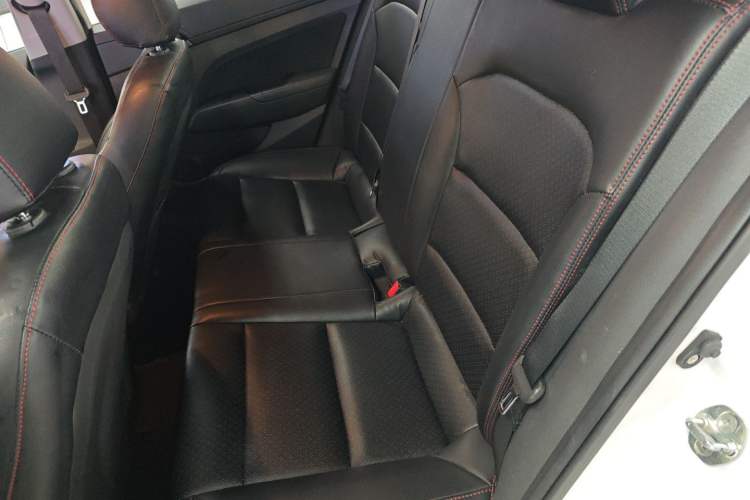 Used Hyundai Elantra 2018 1.4T Dual-Clutch Xuan Dong · Dynamic Edition