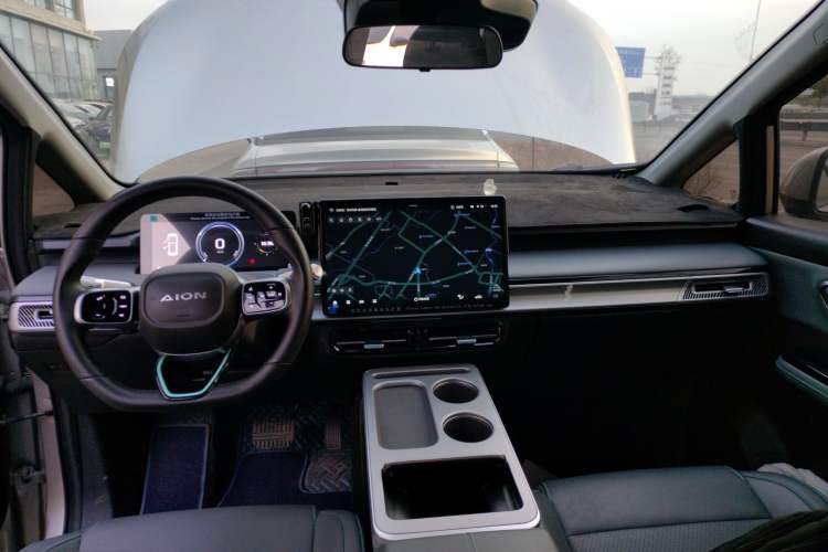 Used AION Y 2023 Younger Star Edition
