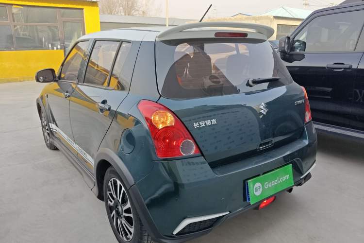 Used Suzuki Swift 2016 1.5L Automatic Fashionable Coolplay Edition
