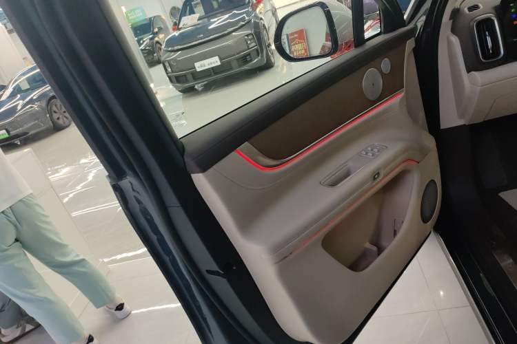 Used Hima AITO M9 2024 All-Electric Ultra Version 100 kWh 6-Seater Model
