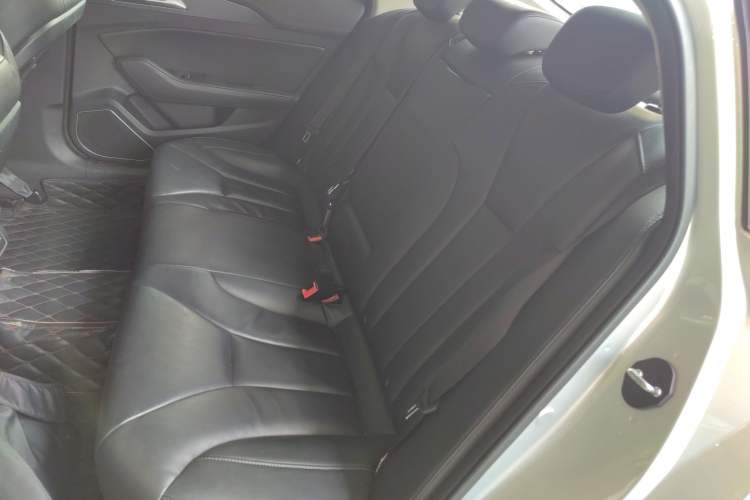 Used Hongqi H5 2020 1.5T DCT Flagship Edition
