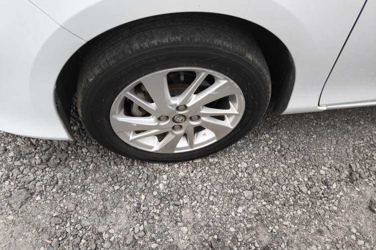 Used Toyota YARiS L 2016 Revised 1.5E CVT Charming Edition