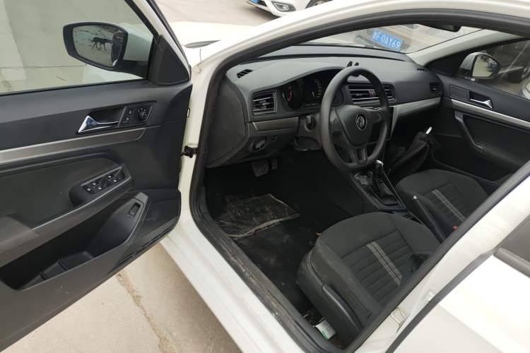 Used Volkswagen Lavida 2019 Lavida Start 1.5L Automatic Trendy Version China VI Standard
