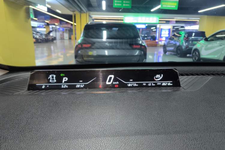 Used NETA V 2022 Chao 300 Lite Lithium Iron Phosphate
