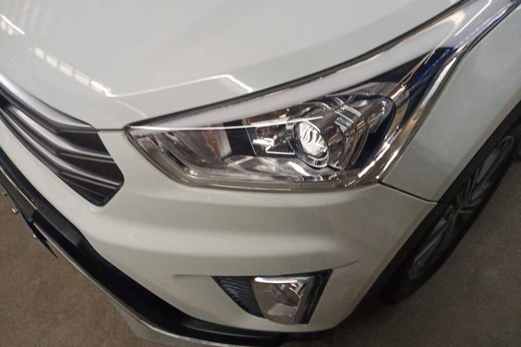 Used Hyundai ix25 2015 1.6L Automatic Two-Wheel Drive Smart GLS Trim
