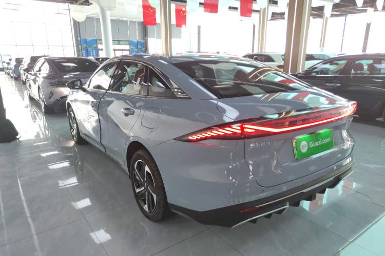 Used  L6 2025 EM-i 140km Explorer+ Edition