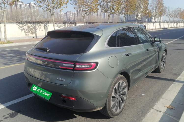 Used Hima AITO M5 2022 Extended-Range Four-Wheel Drive Performance Version
