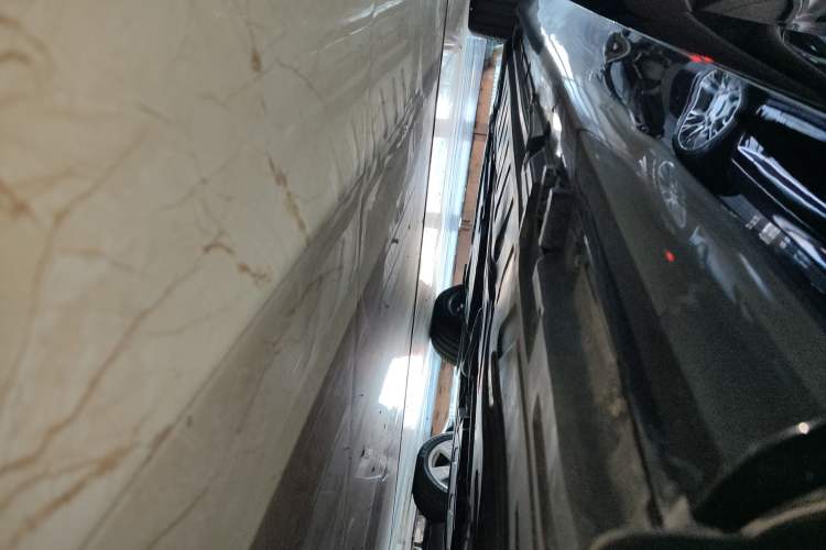 Used Mercedes-Benz E-Class 2021 Facelift E 260 L
