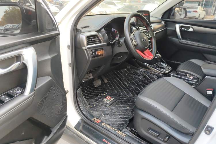 Used Kia Sportage R 2018 2.0L Automatic Smart Luxury Version China V Standard
