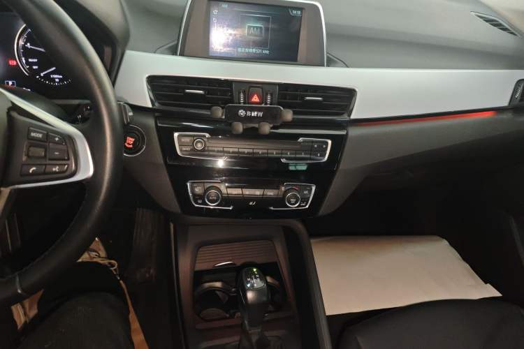 Used BMW X1 2018 sDrive20Li Leading Model