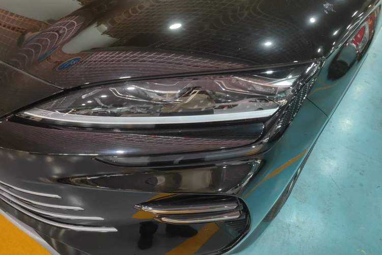 Used BYD Song PLUS New Energy 2024 HONOR Edition DM-i 110km Flagship Model
