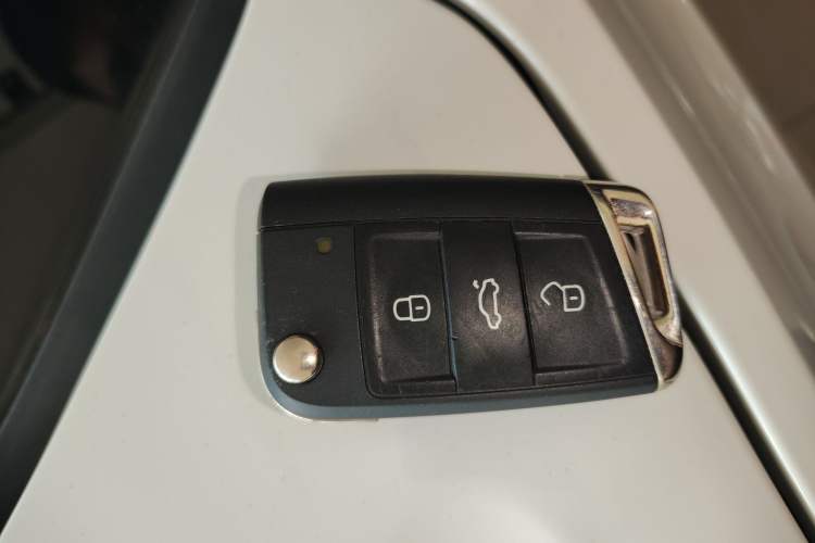 Used Volkswagen Tacqua 2021 280TSI DSG EnjoyPro Smart Connectivity Version
