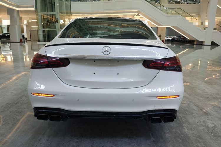 Used Mercedes-Benz E-Class 2022 E 300 L Sporty and Stylish Model
