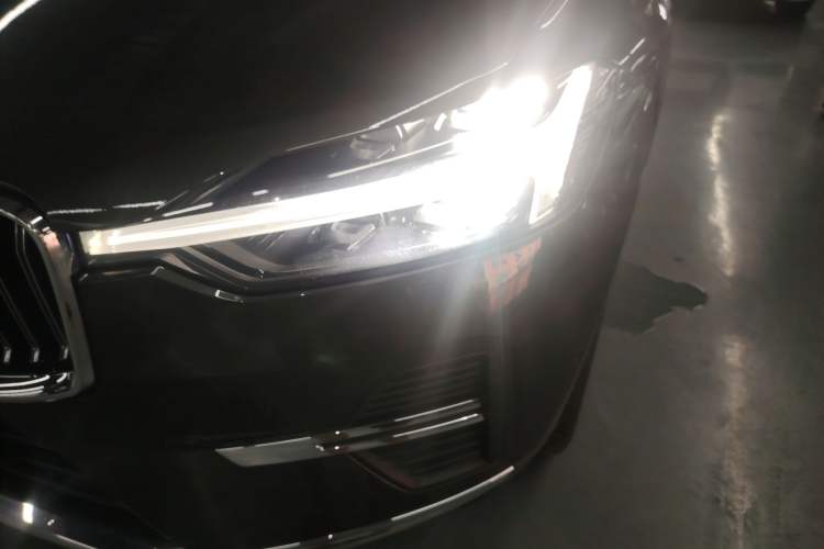 Used Volvo XC60 New Energy 2022 T8 Plug-in Hybrid All-Wheel Drive Smart Luxury Edition
