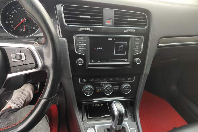 Used Volkswagen Golf GTI 2016 2.0 TSI GTI
