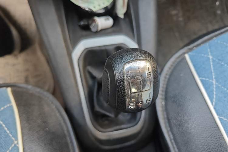 Used Citroen Elysee 2015 ZhiShang Edition 1.6L Manual Comfort Model