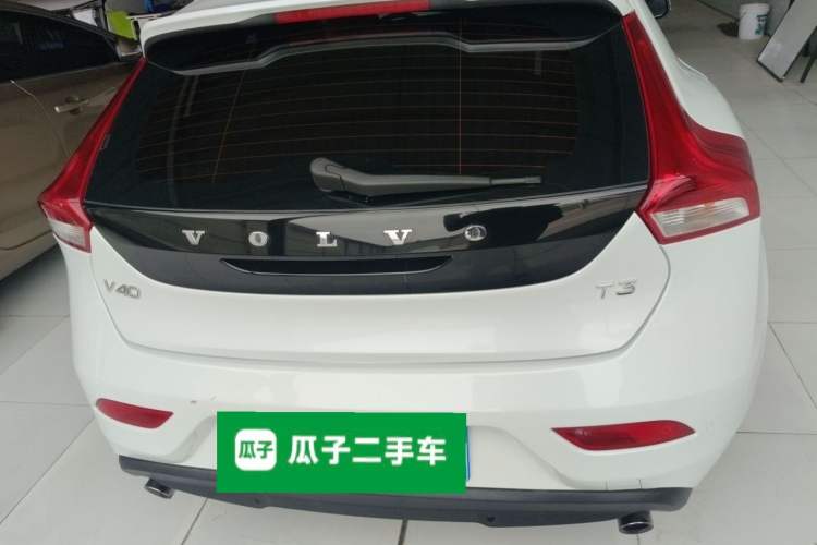 Used Volvo V40 2017 T3 Zhiyi Edition
