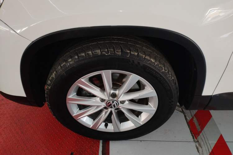 Used Volkswagen Tiguan 2016 280TSI Automatic Two-Wheel Drive Silk Road Comfort Edition
