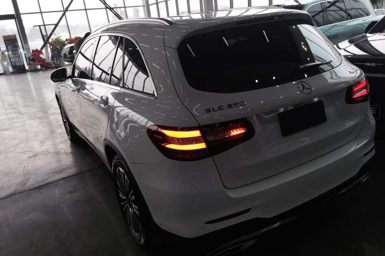 Used Mercedes-Benz GLC 2019 GLC 260 4MATIC Dynamic Edition