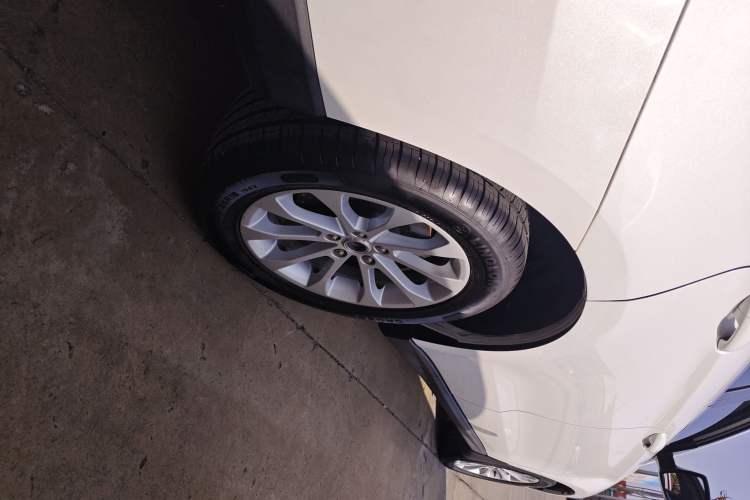 Used Haval H2 2017 Blue Label 1.5T Manual Two-Wheel Drive Elite Model