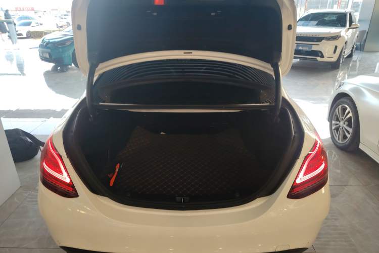 Used Mercedes-Benz C-Class 2020 Restyled C 200 L Fashion Edition Sport Version
