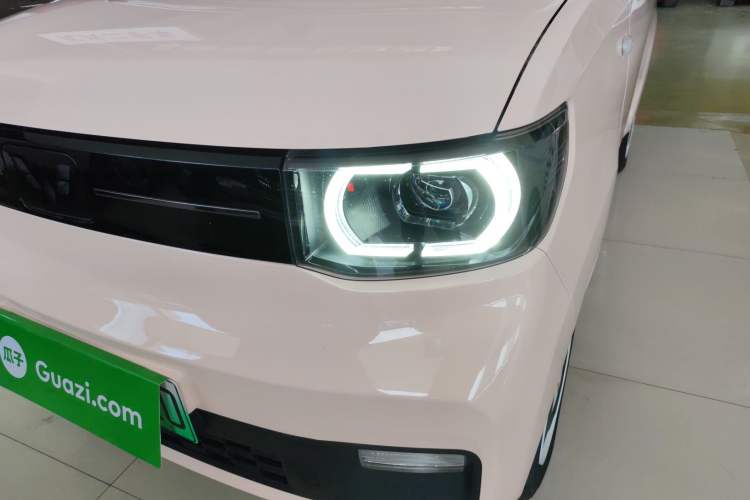 Used Wuling Hongguang MINIEV 2022 Macaron Premium Model – Lithium Iron Phosphate