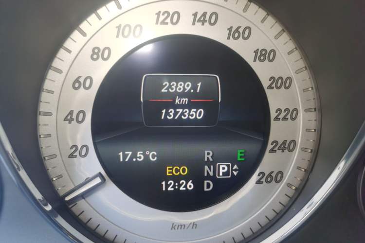 Used Mercedes-Benz GLK-Class 2015 GLK 260 4MATIC Dynamic Edition Ultimate Version
