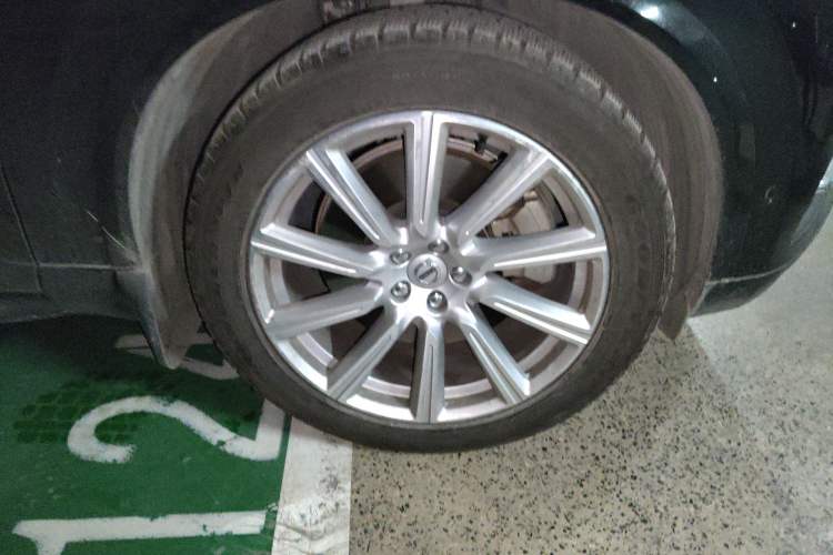 Used Volvo XC90 New Energy 2018 E-Drive Hybrid T8 Prestige 7-Seater
