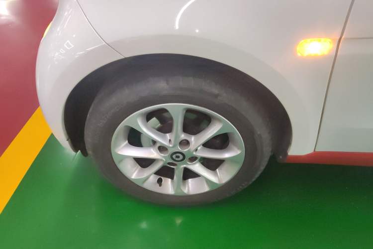 Used  fortwo 2015 1.0L 52 kW hardtop Dynamic version