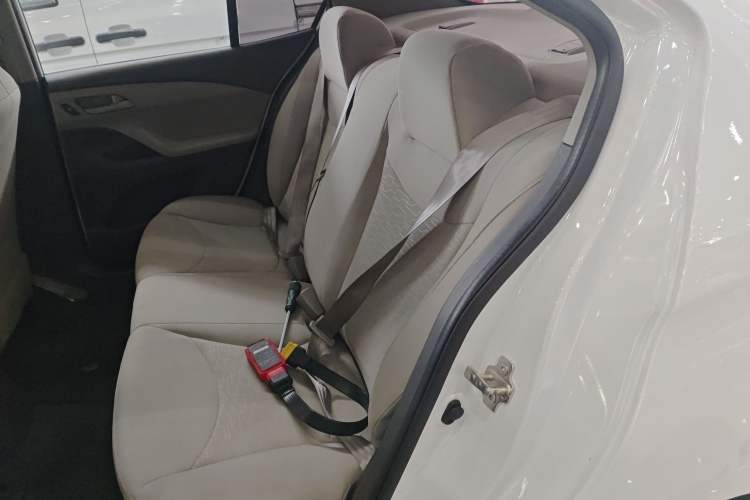 Used Chevrolet Sail 2015 Sail 3 1.3L AMT Ideal Edition
