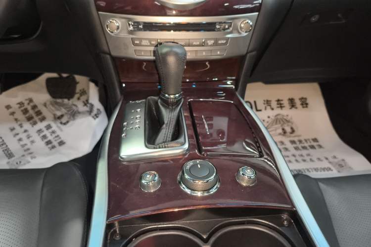 Used Infiniti Q70 2019 Q70L 2.0T Enjoyment Edition PLUS