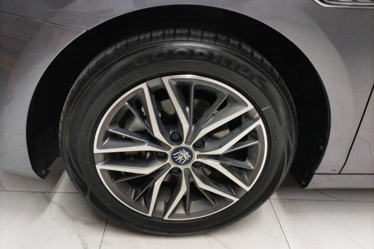 Used BYD Qin PLUS 2021 EV 500KM Luxury Model
