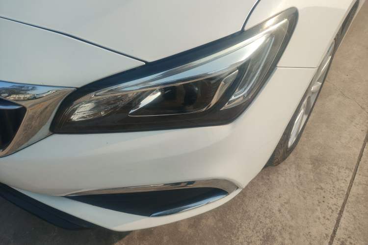 Used Buick Verano 2019 Sedan 15S Automatic Leading Model
