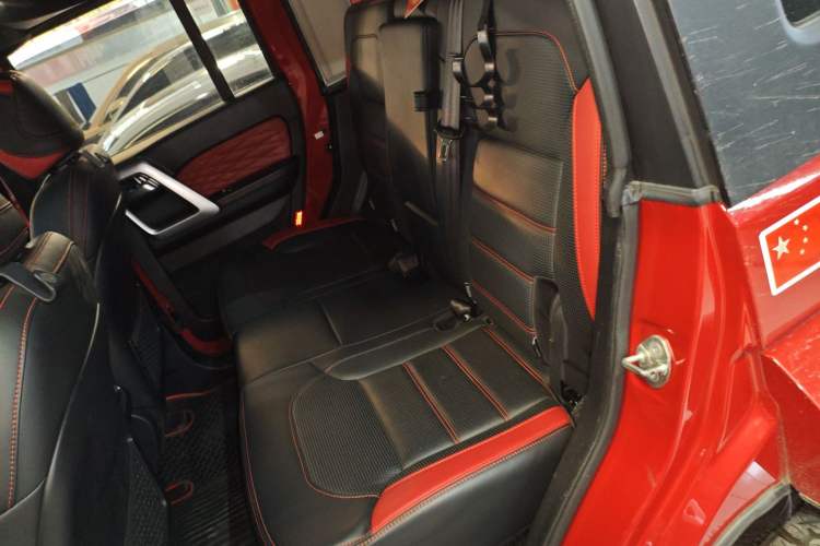 Used  BJ40 2018 PLUS 2.3T Automatic Four-Wheel Drive Premium Edition China V
